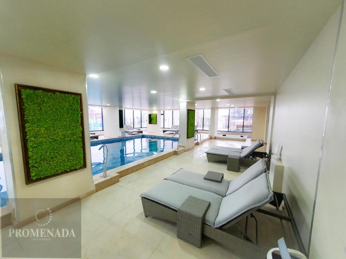 Coral Aparthotel Pool & Spa Mamaia Nord นาโวดาริ ภายนอก รูปภาพ