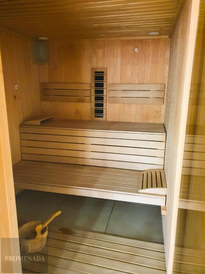 Coral Aparthotel Pool & Spa Mamaia Nord นาโวดาริ ภายนอก รูปภาพ